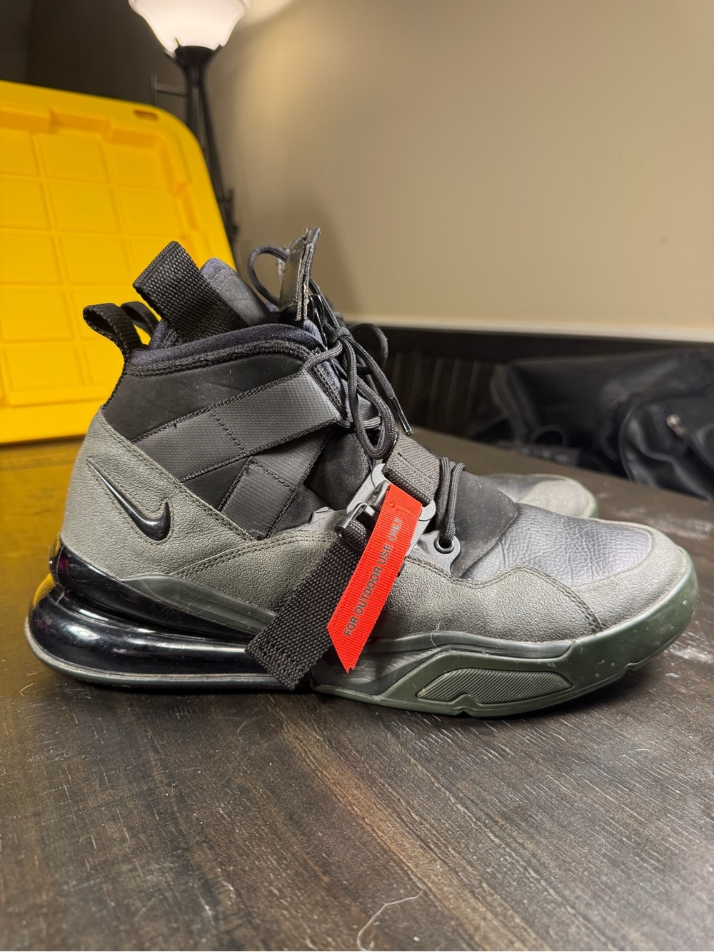 Nike Air Force 270 Utility Grey Black High Top Sneakers Men's 10.5 AQ05